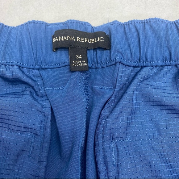BANANA REPUBLIC SHORTS NWT MENS 34 BLUE CASUAL GOLF - Picture 4 of 10